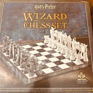 Harry Potter Wizard Chess Set